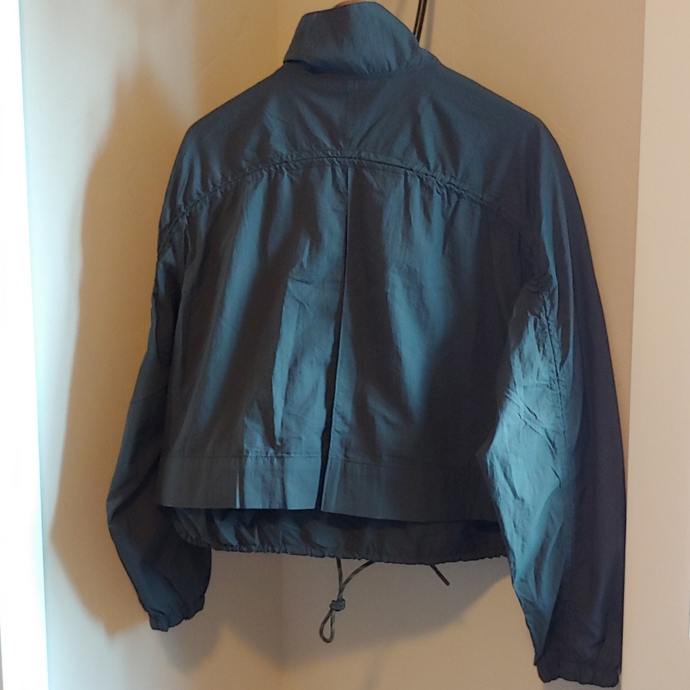 Athleta Canopy Parachute Jacket, NWT - Picture 4 of 4